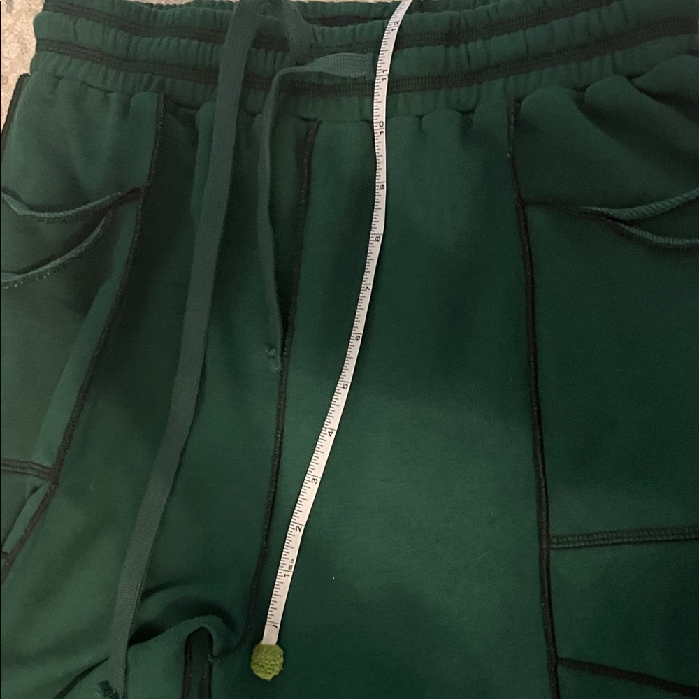 Barrel Sweat Pants. Wide leg, High waisted elastic waist with drawstring - Picture 6 of 8
